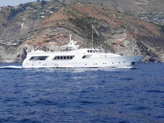 123' Crn 1986 Yacht For Sale